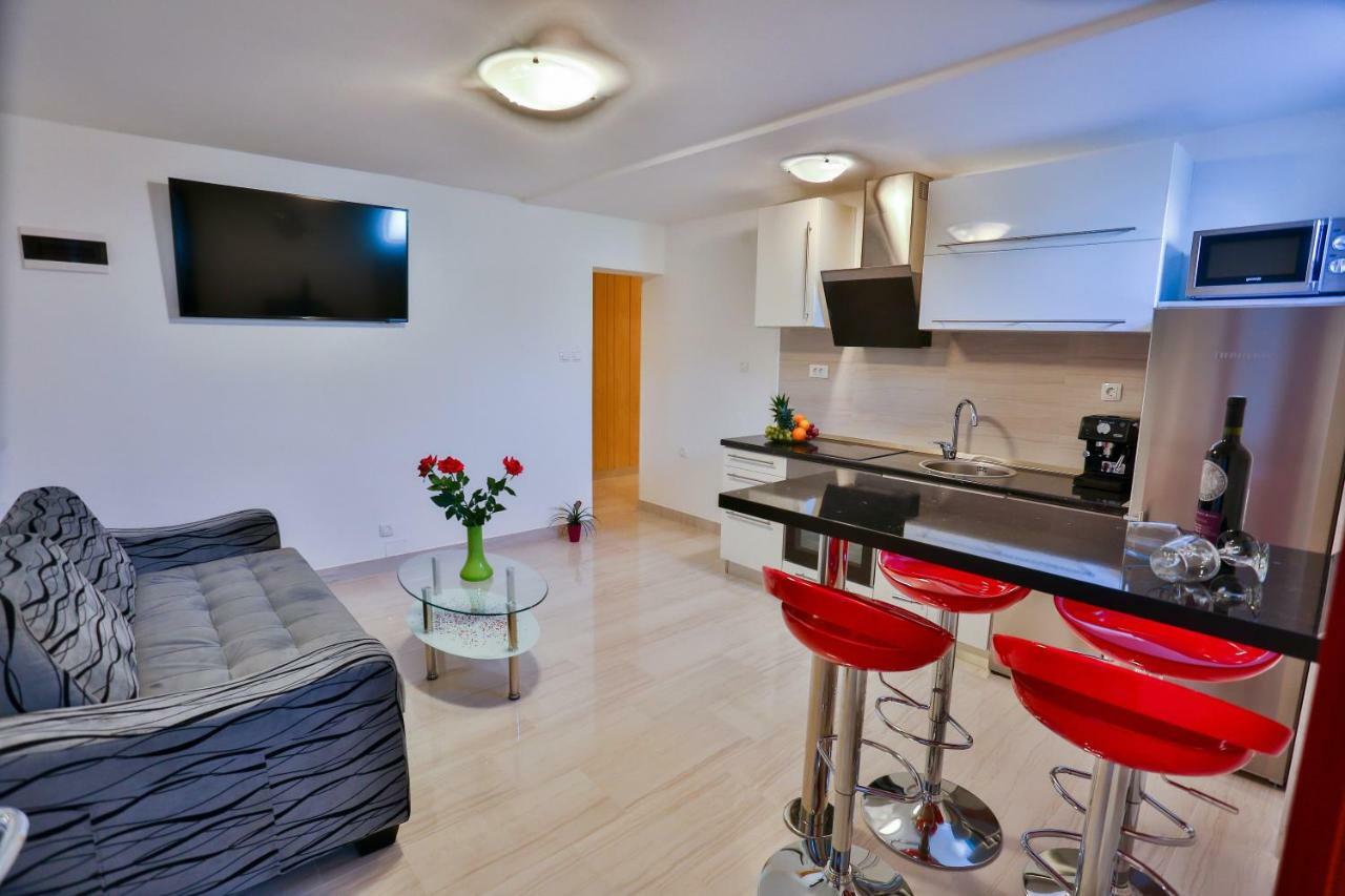 Luxury Apartment M&N In Split - Free Parking Bagian luar foto
