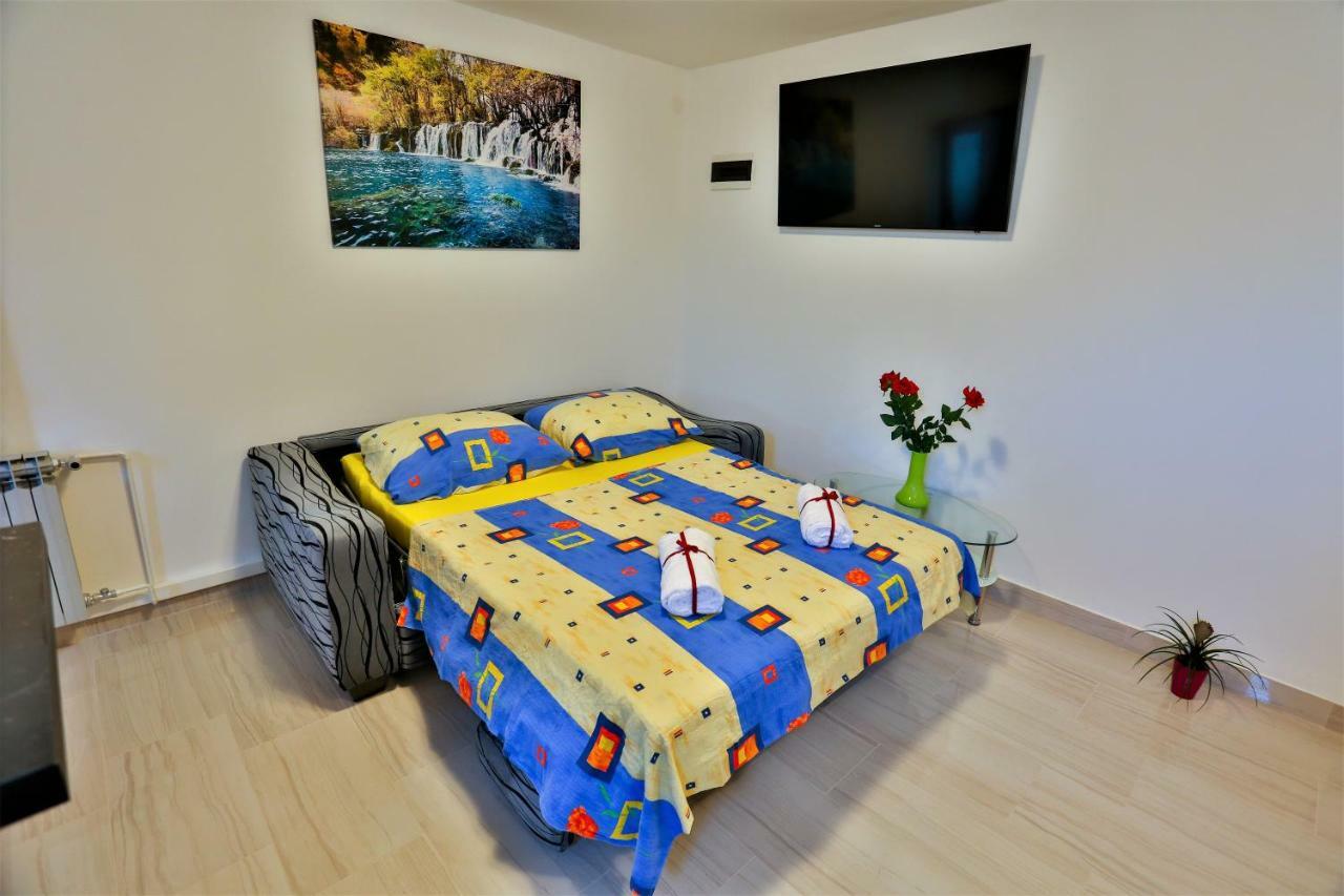 Luxury Apartment M&N In Split - Free Parking Bagian luar foto